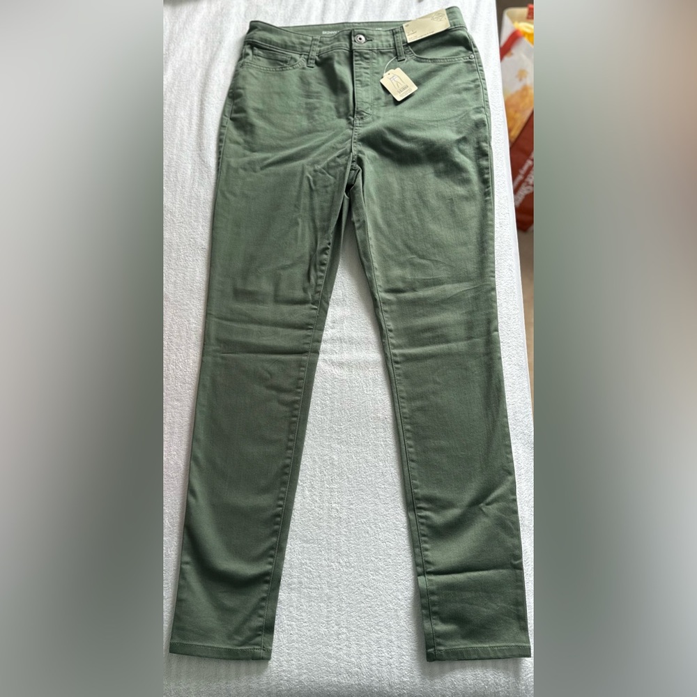 St. John's Bay Mid-Rise Skinny Pants - Forest Green